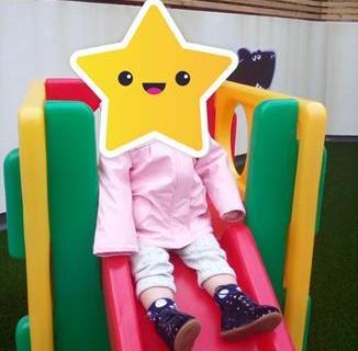 enjoying-slides-and-climbing-equipment